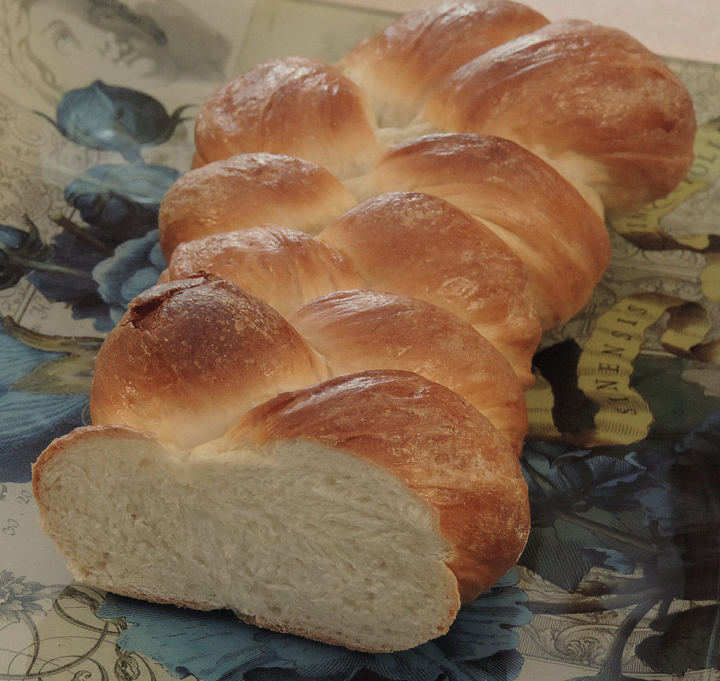 braided challah